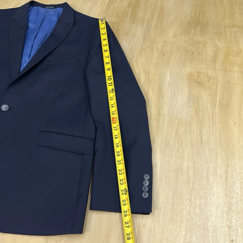 Egara Suit Jacket Blazer Mens 46R Slim Fit Wool Polyester Dark Navy Peak Lapel